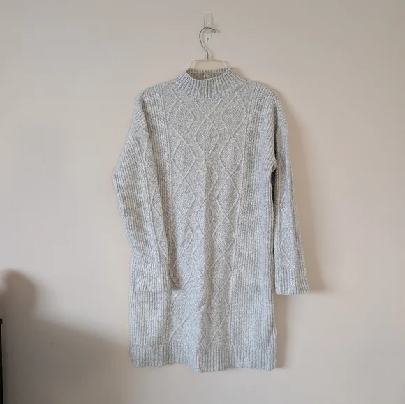 Loft Gray Knit Sweater Dress Size Medium - Picture 2 of 4